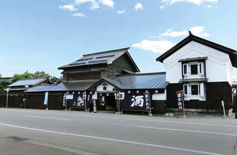 髙砂酒造 明治酒蔵(直売店)